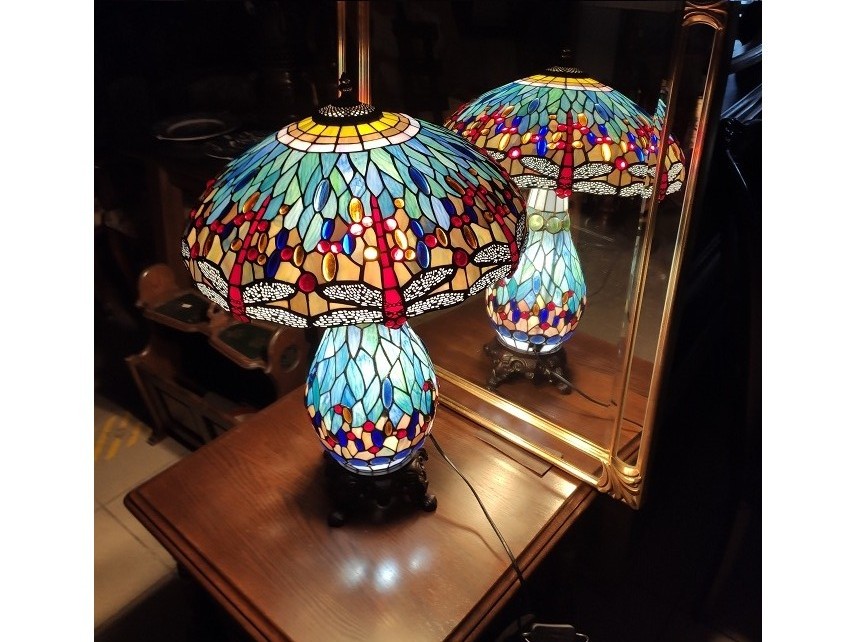 ART-1.Tiffany lampa