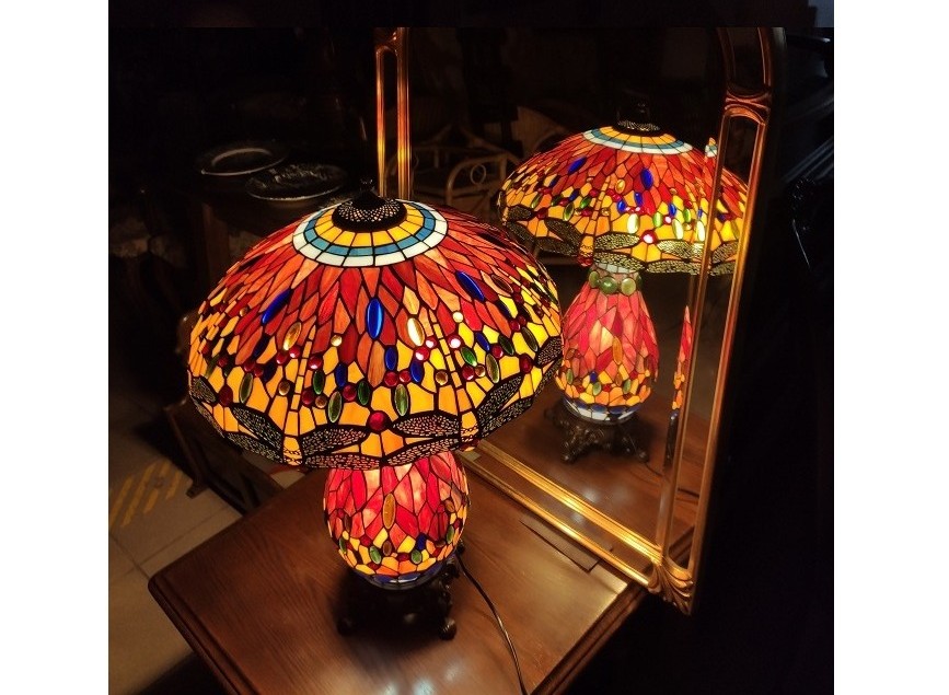 ART-2.Tiffany lampa
