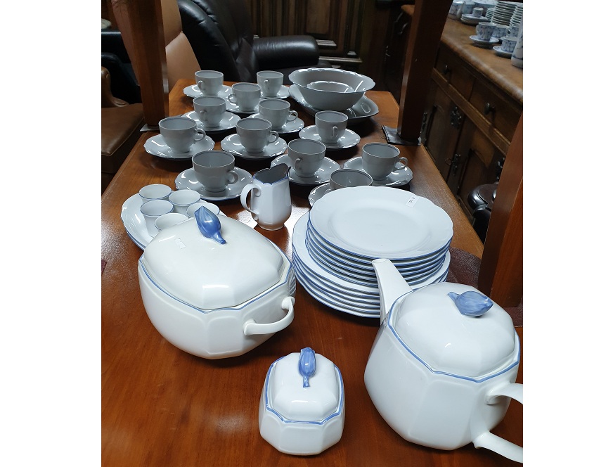 BR-32.Porcelánová sada