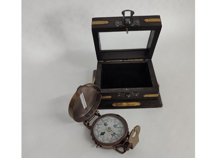 OB-420.Námornícky kompas sextant