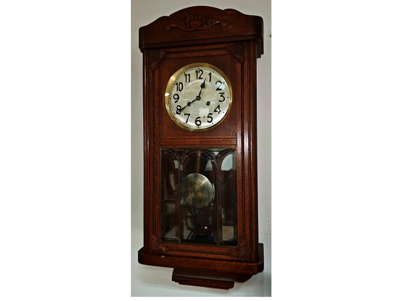 HT-87.Hodiny Junghans