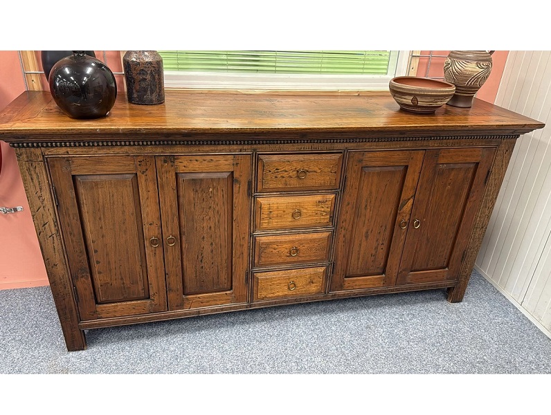 K-855. Komoda celomasív