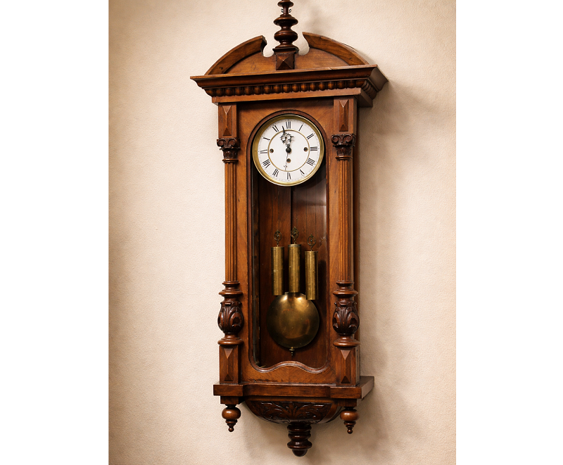 HT-94. Hodiny Gustav Becker