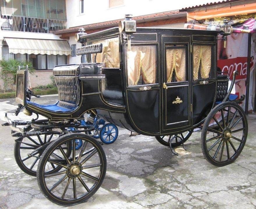 413.Brička